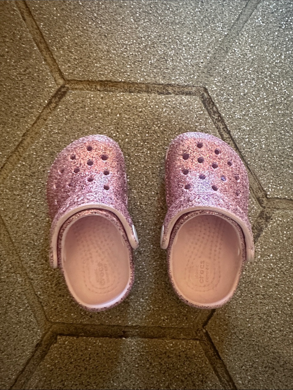 CROCS Kids Glitter Clogs - Light Pink